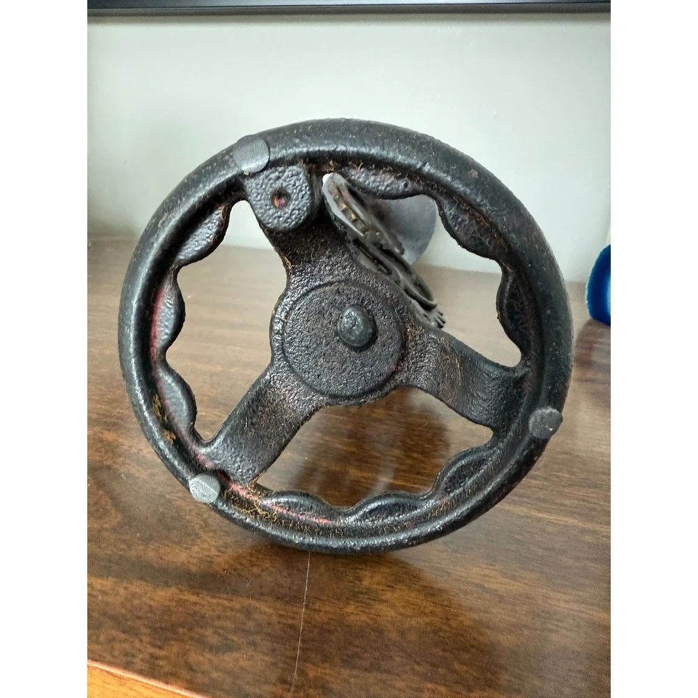 Industrial Gear Cog Candlestick Holder‎ Rustic Metal Decor